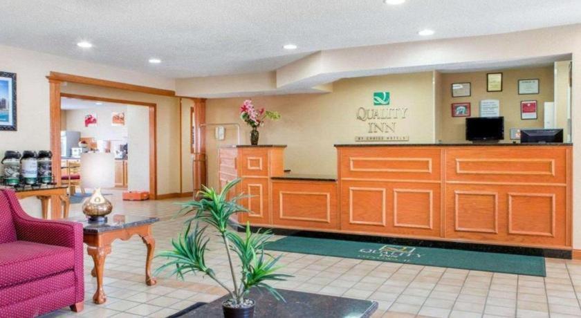 Quality Inn Ottawa Near Starved Rock State Park Exterior foto